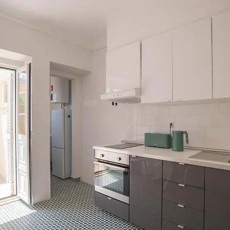 דירה Sunny 3-bedroom Sao Bento ליסבון