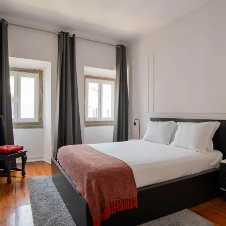 Sunny 3-bedroom Sao Bento