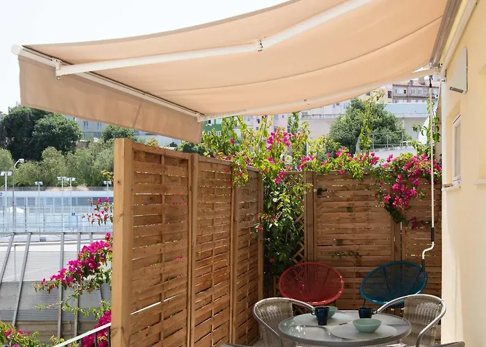 Sunny 3-bedroom Sao Bento Lejlighed *
